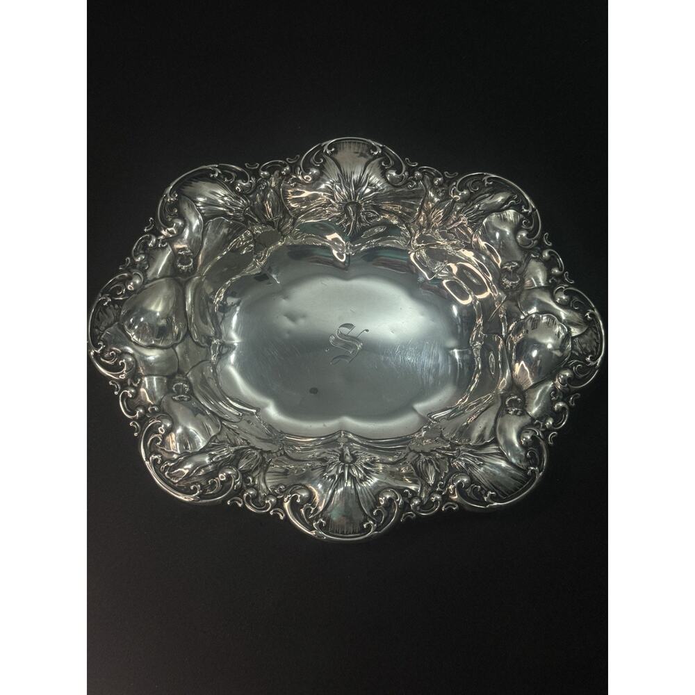 Antique Whiting Mfg Co Sterling Silver Nut Candy Dish 6072